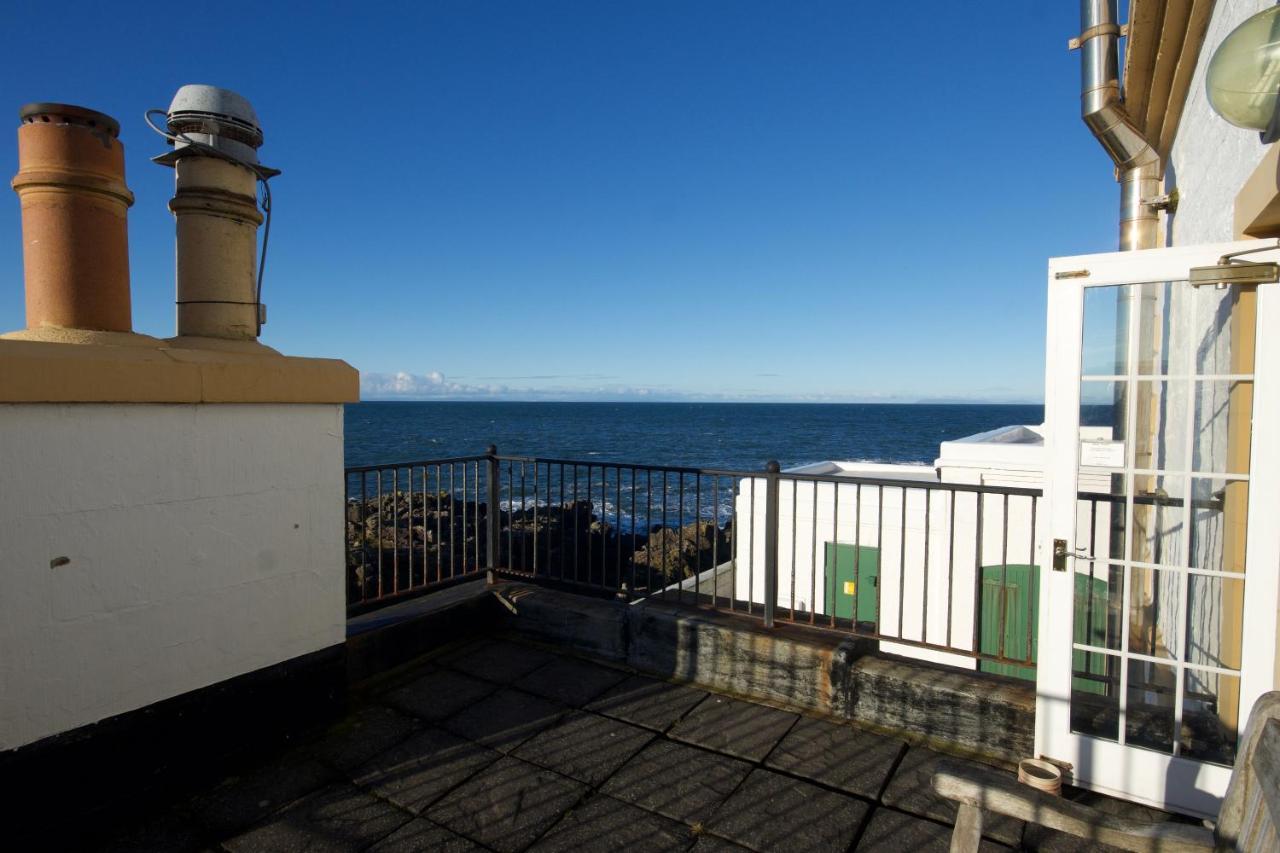 Corsewall Lighthouse Hotel Kirkcolm ภายนอก รูปภาพ